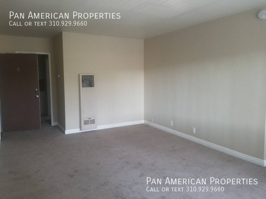 Apartment for rent at 5601 23rd St #10, Long Beach, CA 90815