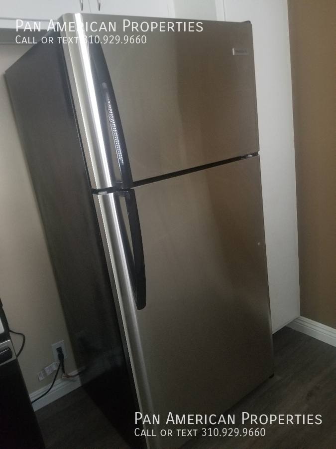 Apartment for rent at 5601 23rd St #10, Long Beach, CA 90815