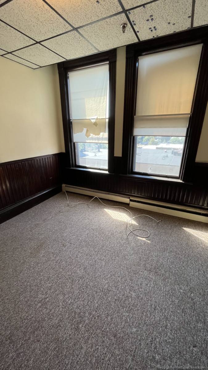 Apartment for rent at 153 Main St #5, Marlborough, MA 01752