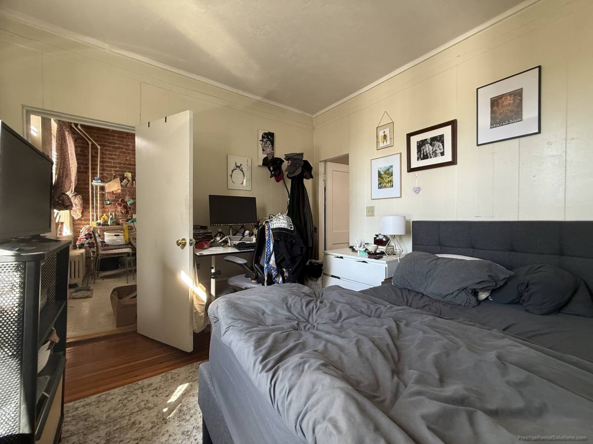 Apartment for rent at 75 S Huntington Ave #4, Jamaica Plain, MA 02130