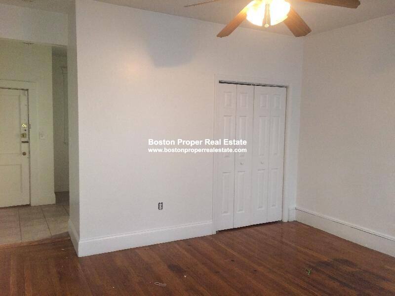 Apartment for rent at 26 Hemenway St #4, Boston, MA 02115