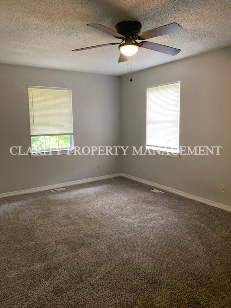Townhouse for rent at 2935 Adkisson Dr, Cleveland, TN 37312