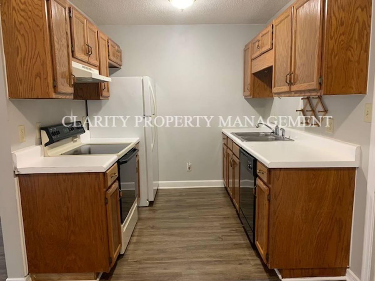 Townhouse for rent at 2935 Adkisson Dr, Cleveland, TN 37312
