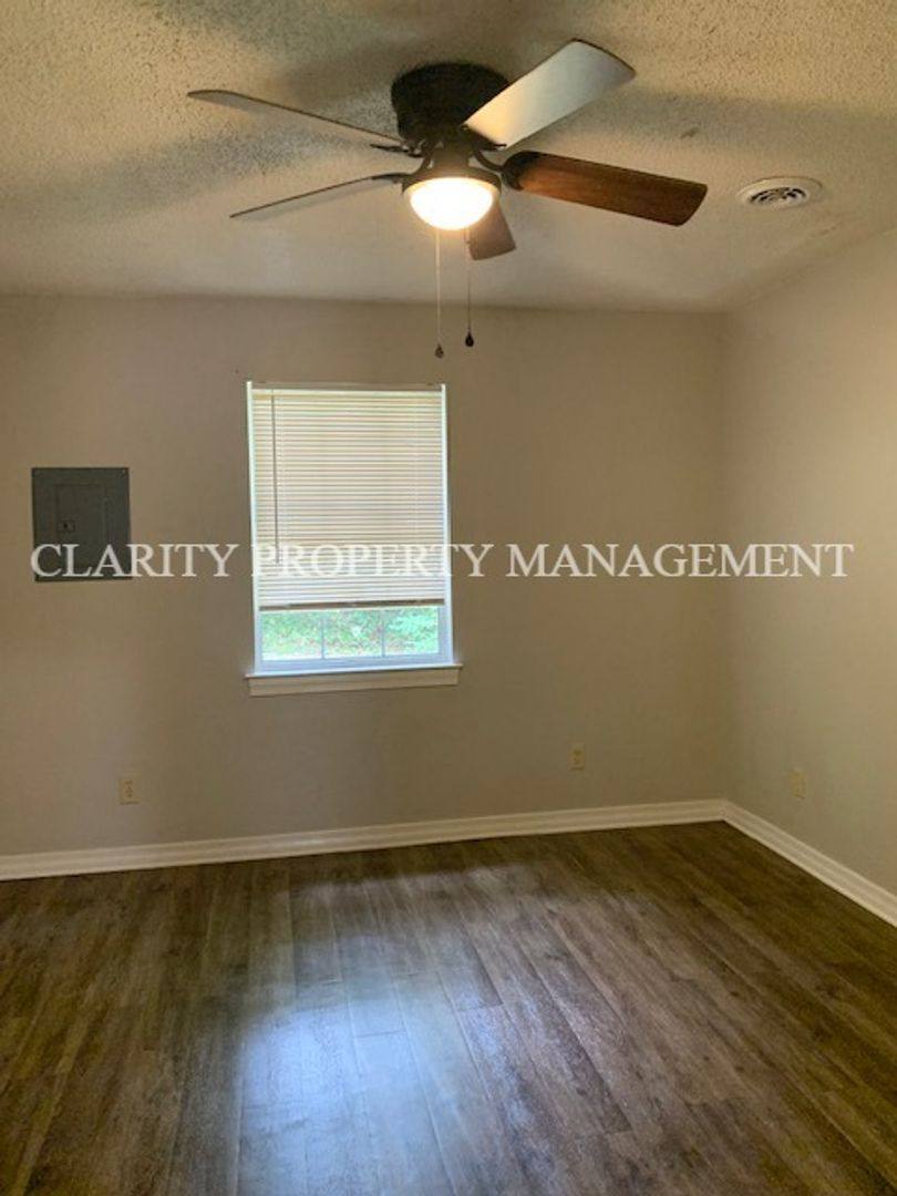 Townhouse for rent at 2935 Adkisson Dr, Cleveland, TN 37312
