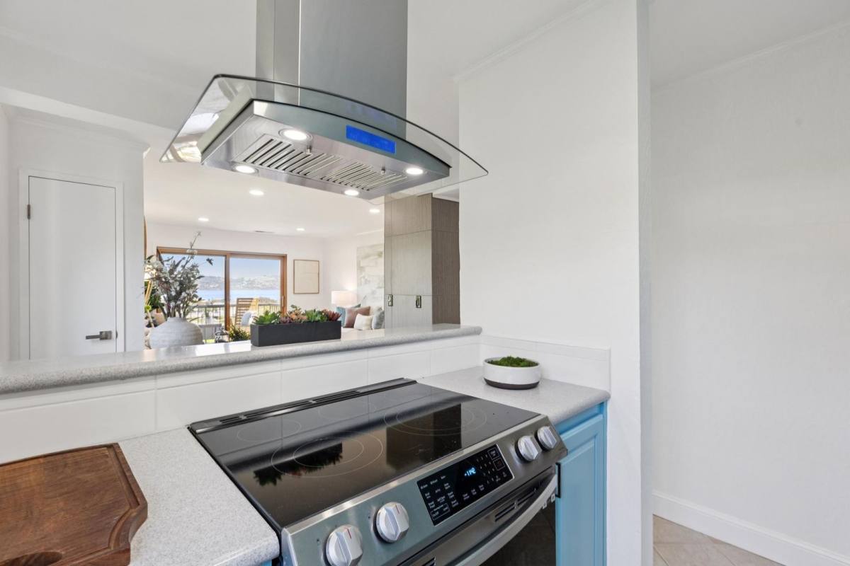 Condo for rent at 132 Lower Anchorage Rd, Sausalito, CA 94965