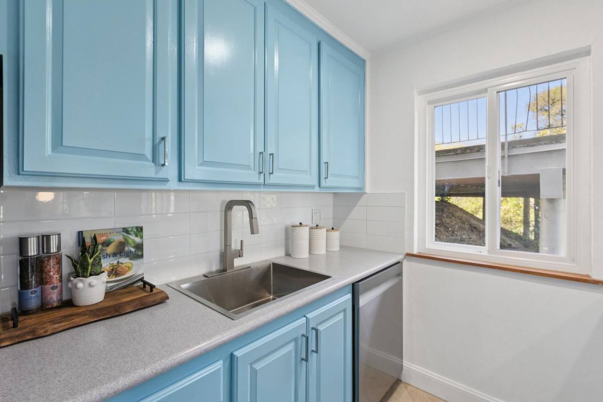 Condo for rent at 132 Lower Anchorage Rd, Sausalito, CA 94965