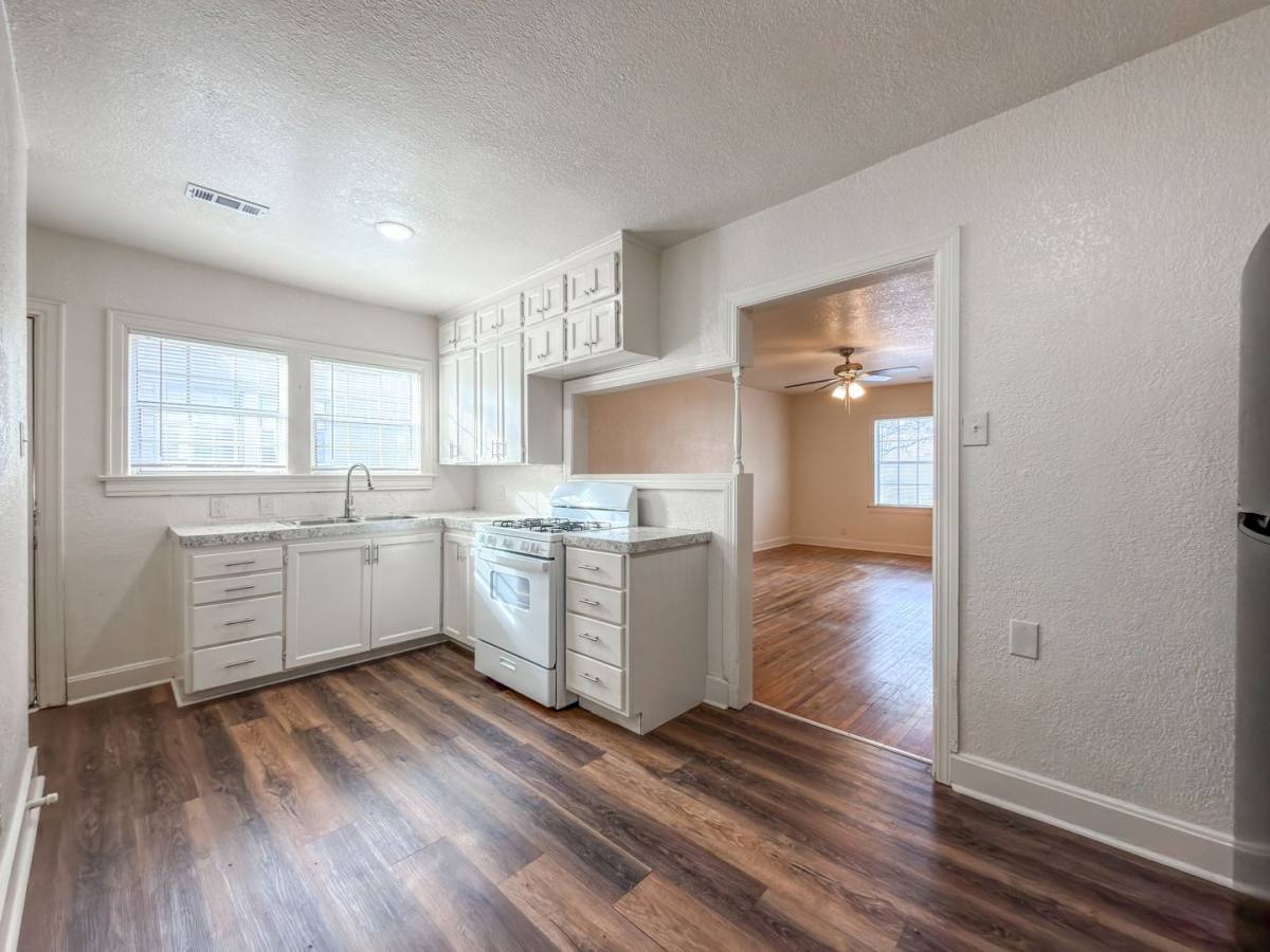 Apartment for rent at 1009 S 25th St, Fort Smith, AR 72901