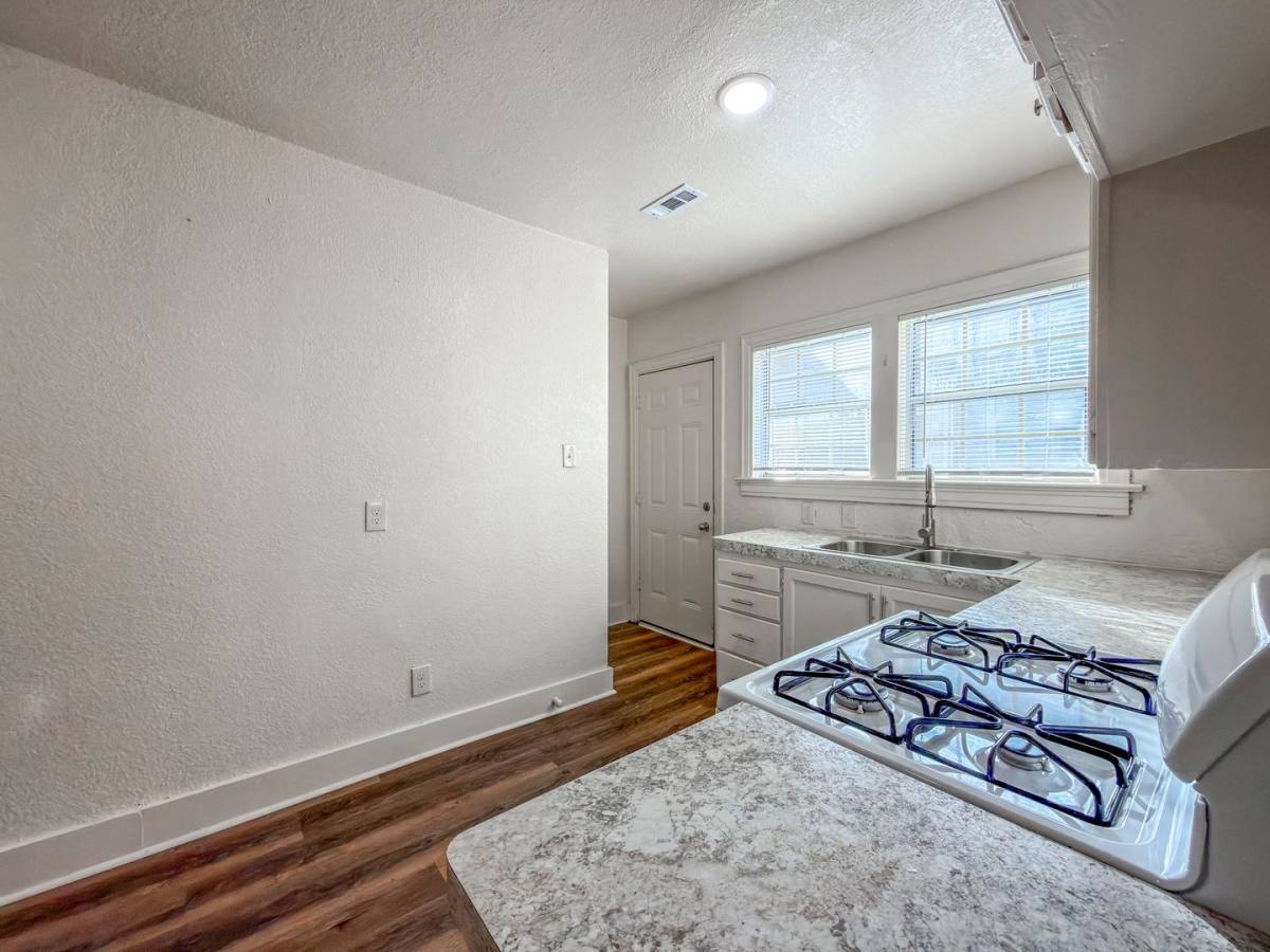 Apartment for rent at 1009 S 25th St, Fort Smith, AR 72901