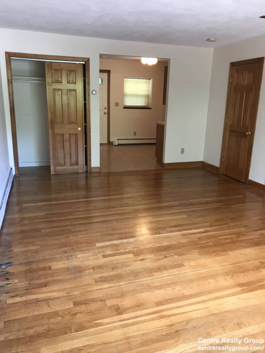 Apartment for rent at 288 Grove St #10, Auburndale, MA 02466