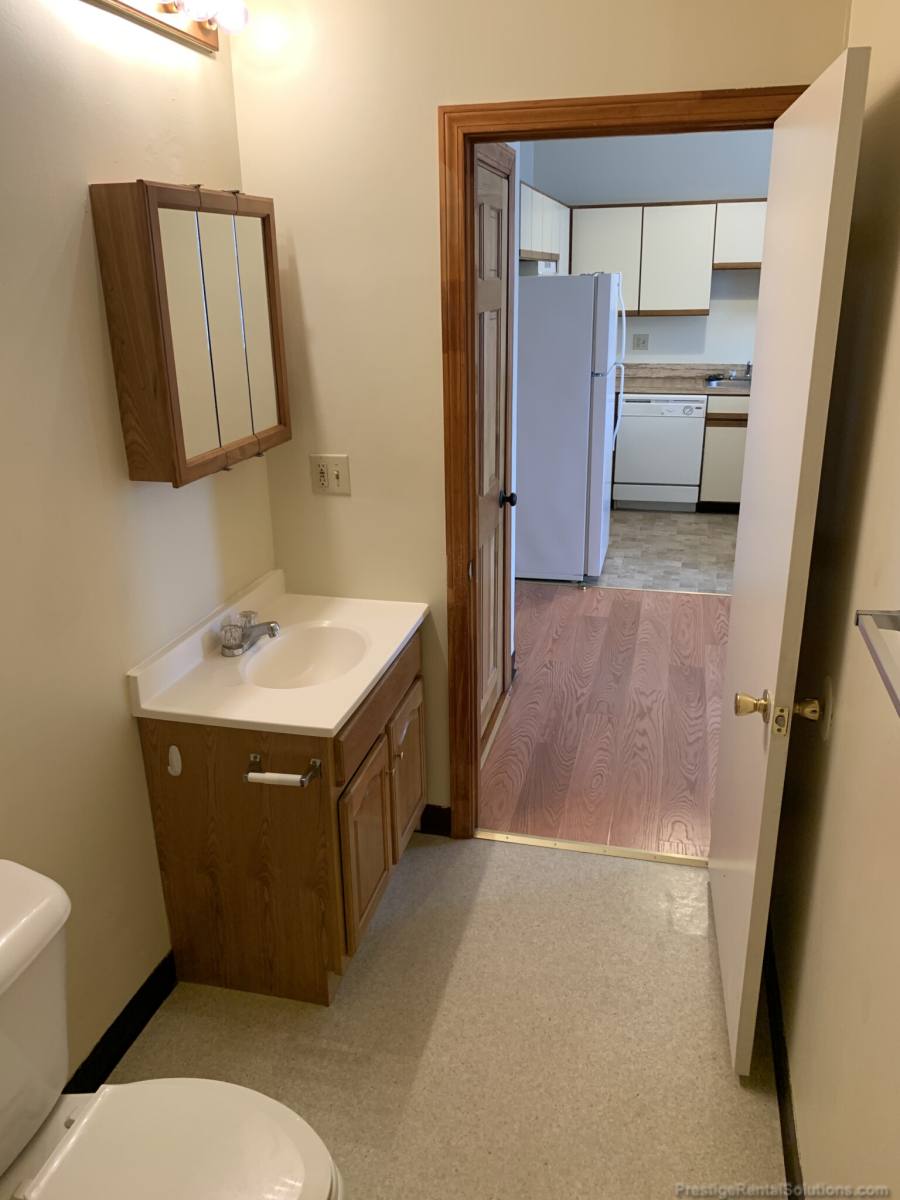 Apartment for rent at 11 Willow St #402, Fitchburg, MA 01420