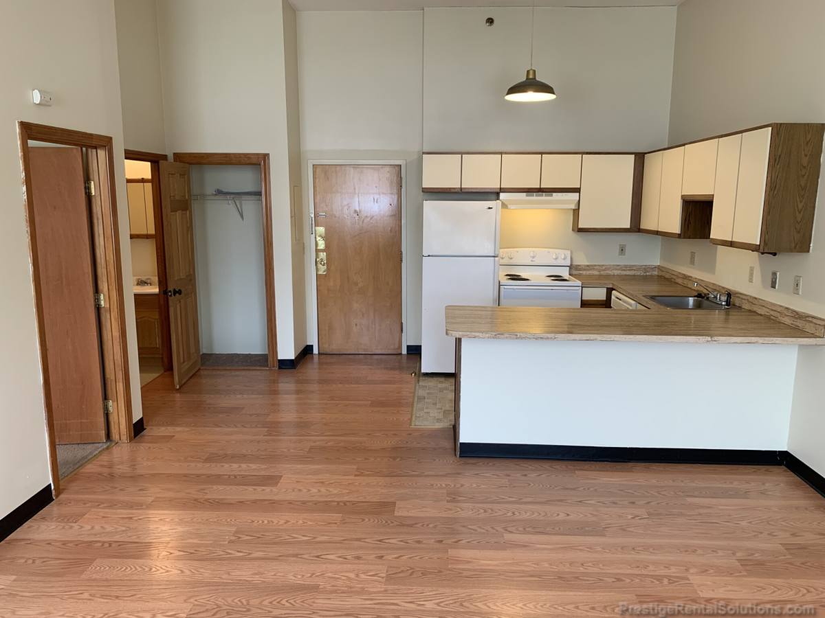 Apartment for rent at 11 Willow St #402, Fitchburg, MA 01420