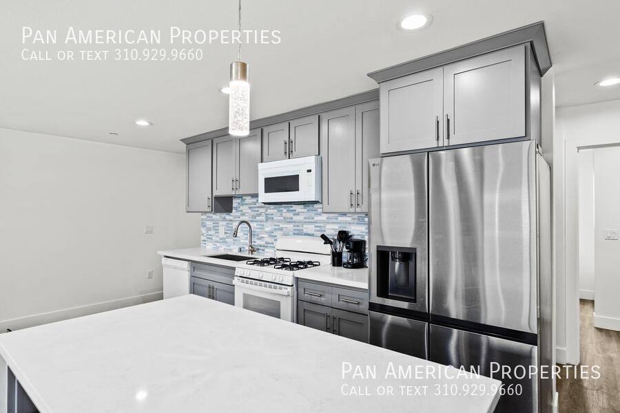 Townhouse for rent at 1033 S Montebello Blvd #F, Montebello, CA 90640