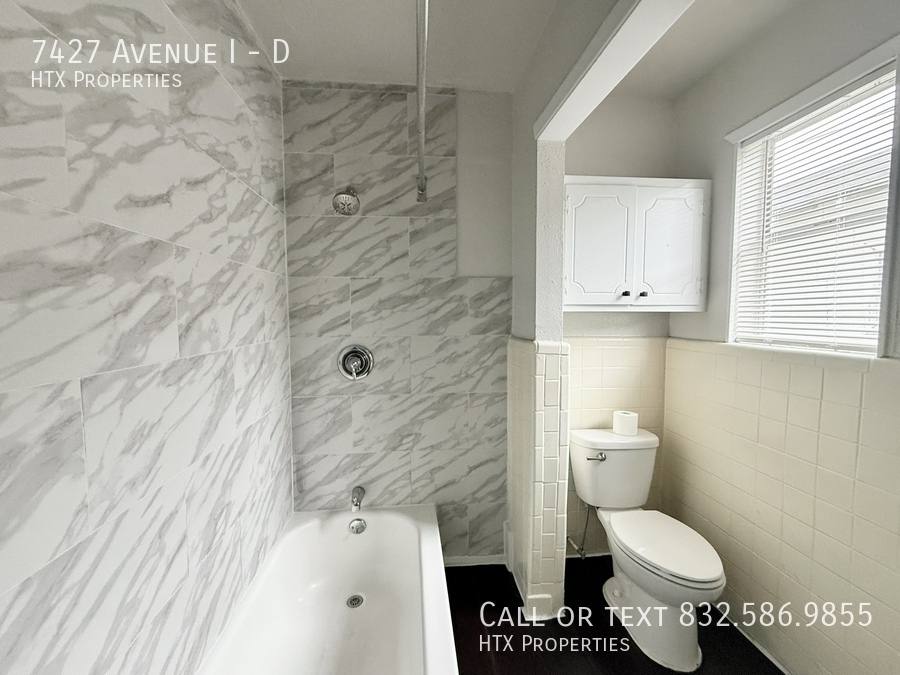 Apartment for rent at 7427 Ave I #D, Houston, TX 77011