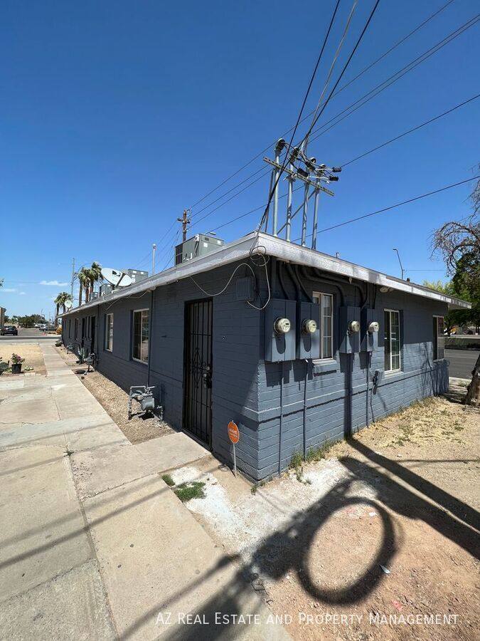 Apartment for rent at 1036 N 16th St, Phoenix, AZ 85006
