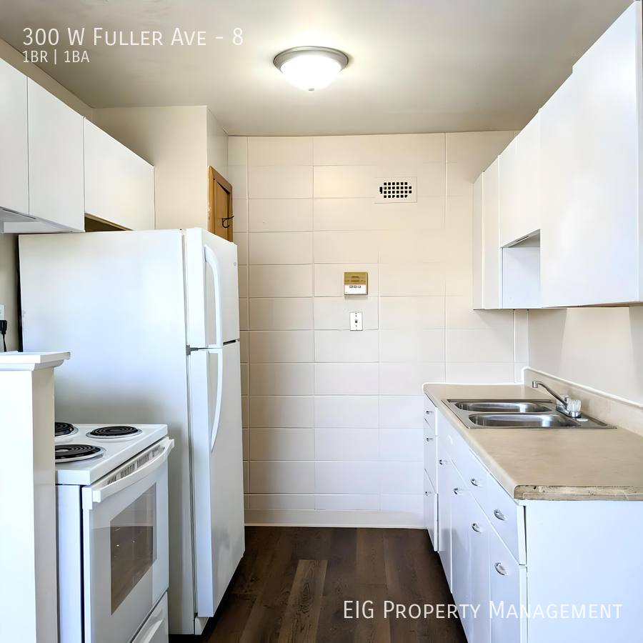 Apartment for rent at 300 W Fuller Ave #8, Saint Paul, MN 55103