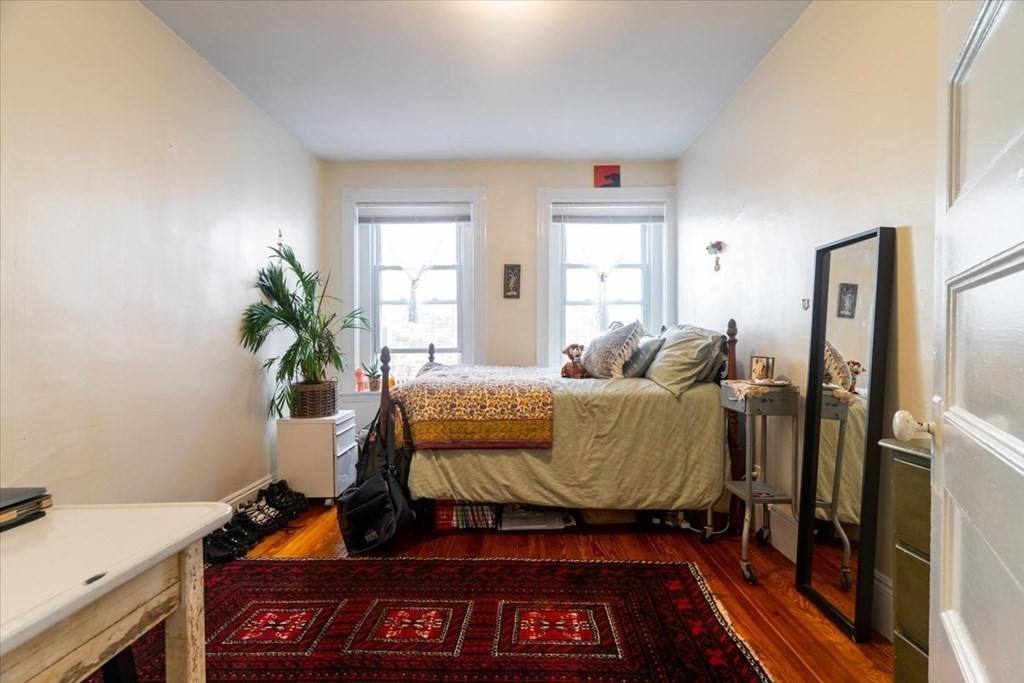 Apartment for rent at 862 Huntington Ave #2, Boston, MA 02115