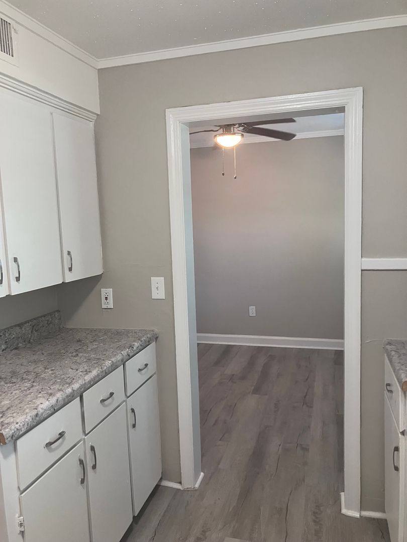Apartment for rent at 3324 Vineville Ave, Macon, GA 31204