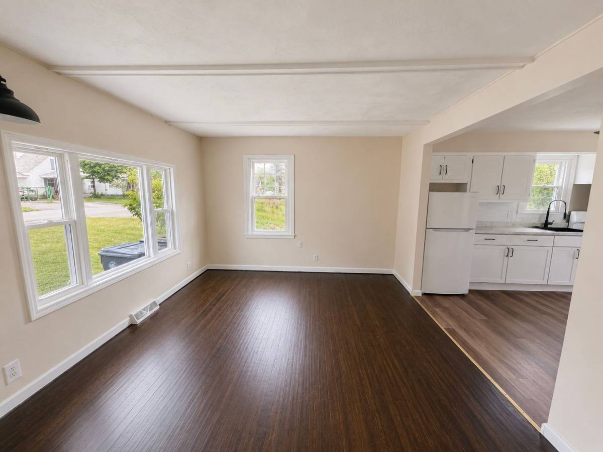 Apartment for rent at 513-515 River Rd, Rome, NY 13440