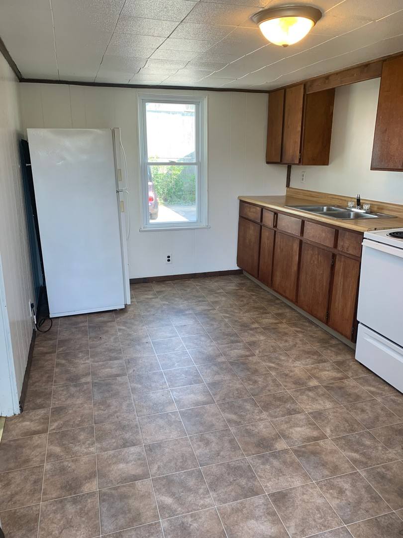 Apartment for rent at 12 N Main St #C, East Prospect, PA 17317