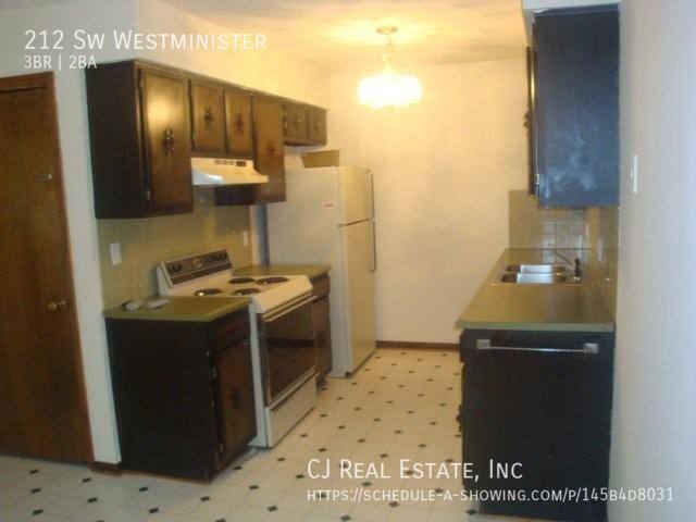 House for rent at 212 SW Westminister, Blue Springs, MO 64014