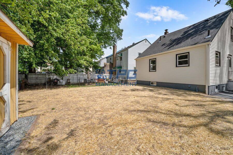 House for rent at 813 Union St, Linden, NJ 07036
