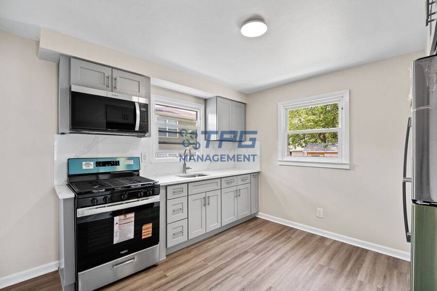 House for rent at 813 Union St, Linden, NJ 07036