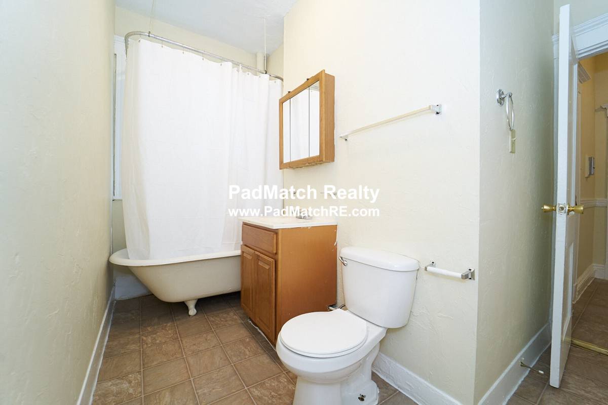 Apartment for rent at 161 Kelton St #15, Allston, MA 02134