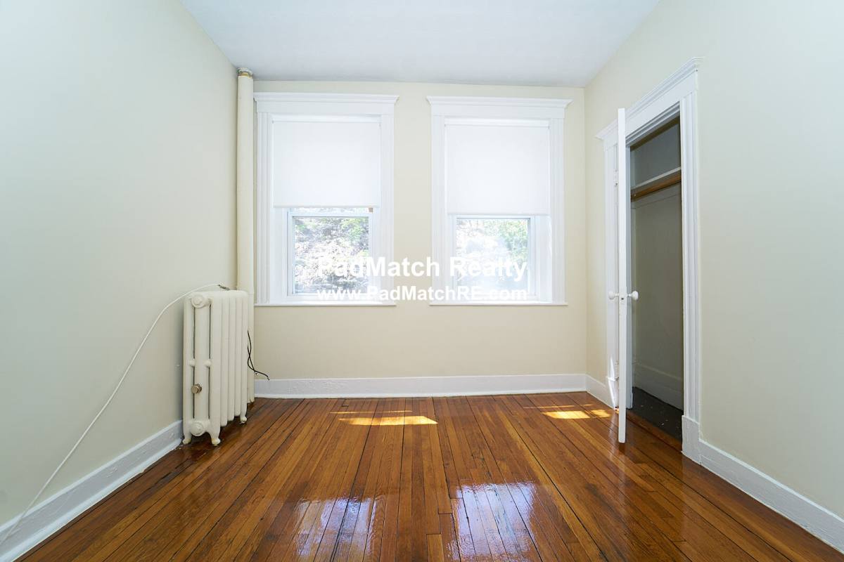 Apartment for rent at 161 Kelton St #15, Allston, MA 02134