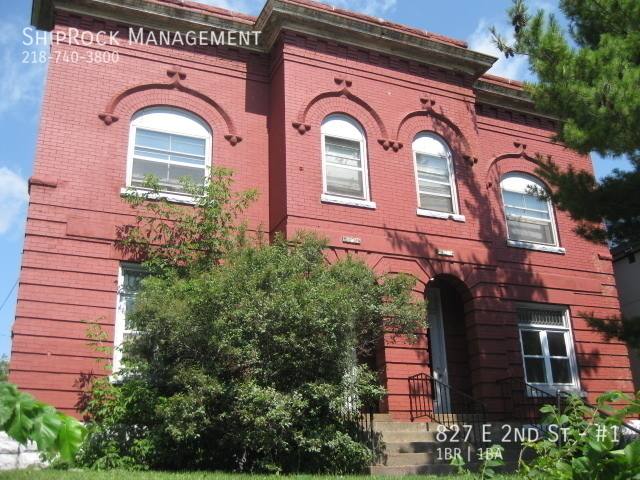 Apartment for rent at 827 E 2nd St #1, Duluth, MN 55805