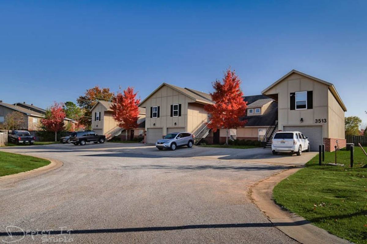 Apartment for rent at 3509 W Cedar Circle, Rogers, AR 72756