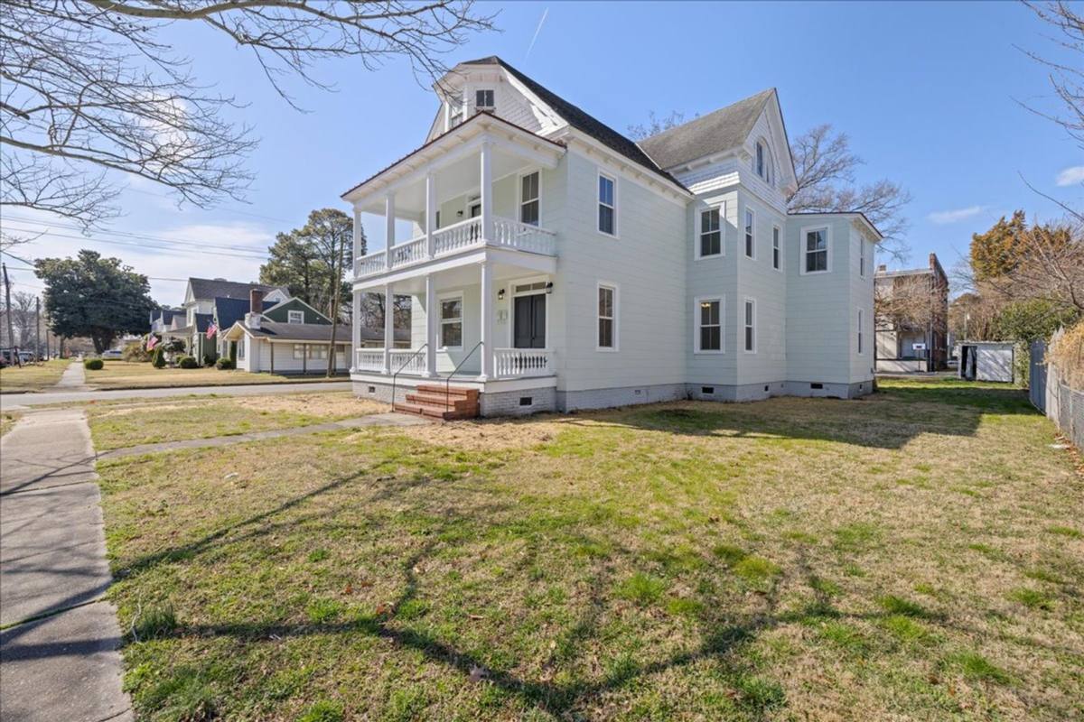 Apartment for rent at 258 Maryland Ave, Portsmouth, VA 23707