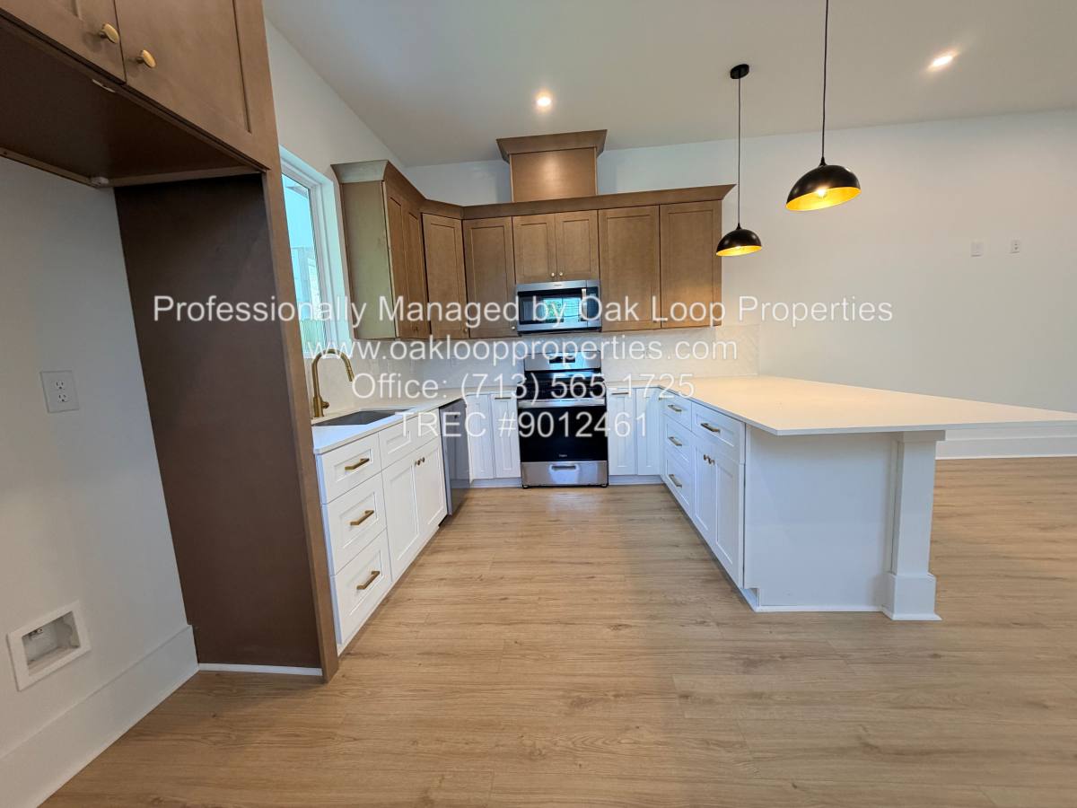House for rent at 7937 Sparta St #A, Houston, TX 77028