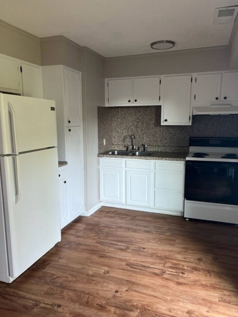 Apartment for rent at 1463 Cora Lane, Johnson City, TN 37615