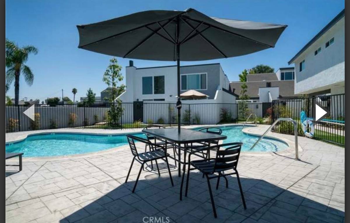 Apartment for rent at 283 Avocado St, Costa Mesa, CA 92627