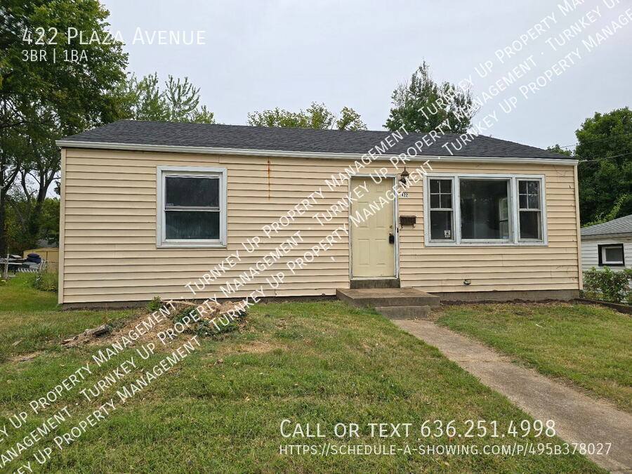House for rent at 422 Plaza Ave, Saint Louis, MO 63135