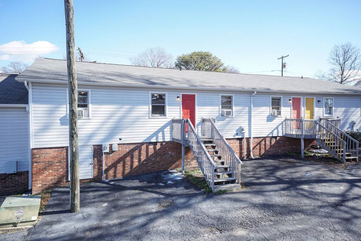 Apartment for rent at 10 Cates Ave, Thomasville, NC 27360