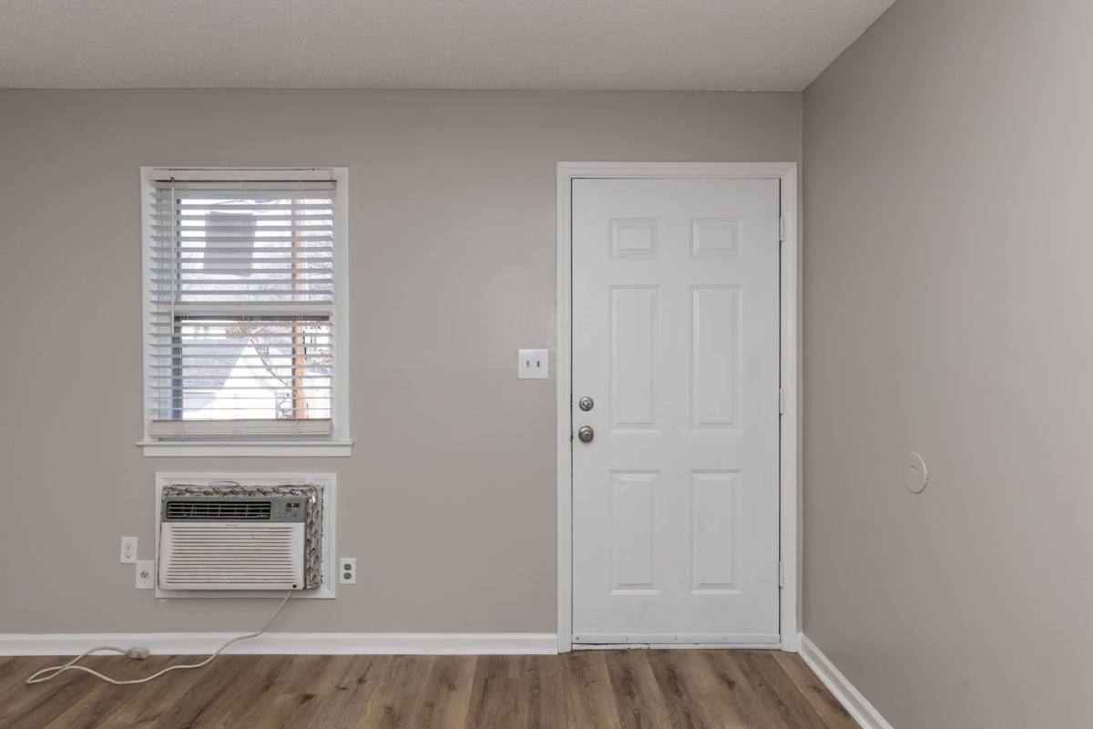 Apartment for rent at 10 Cates Ave, Thomasville, NC 27360