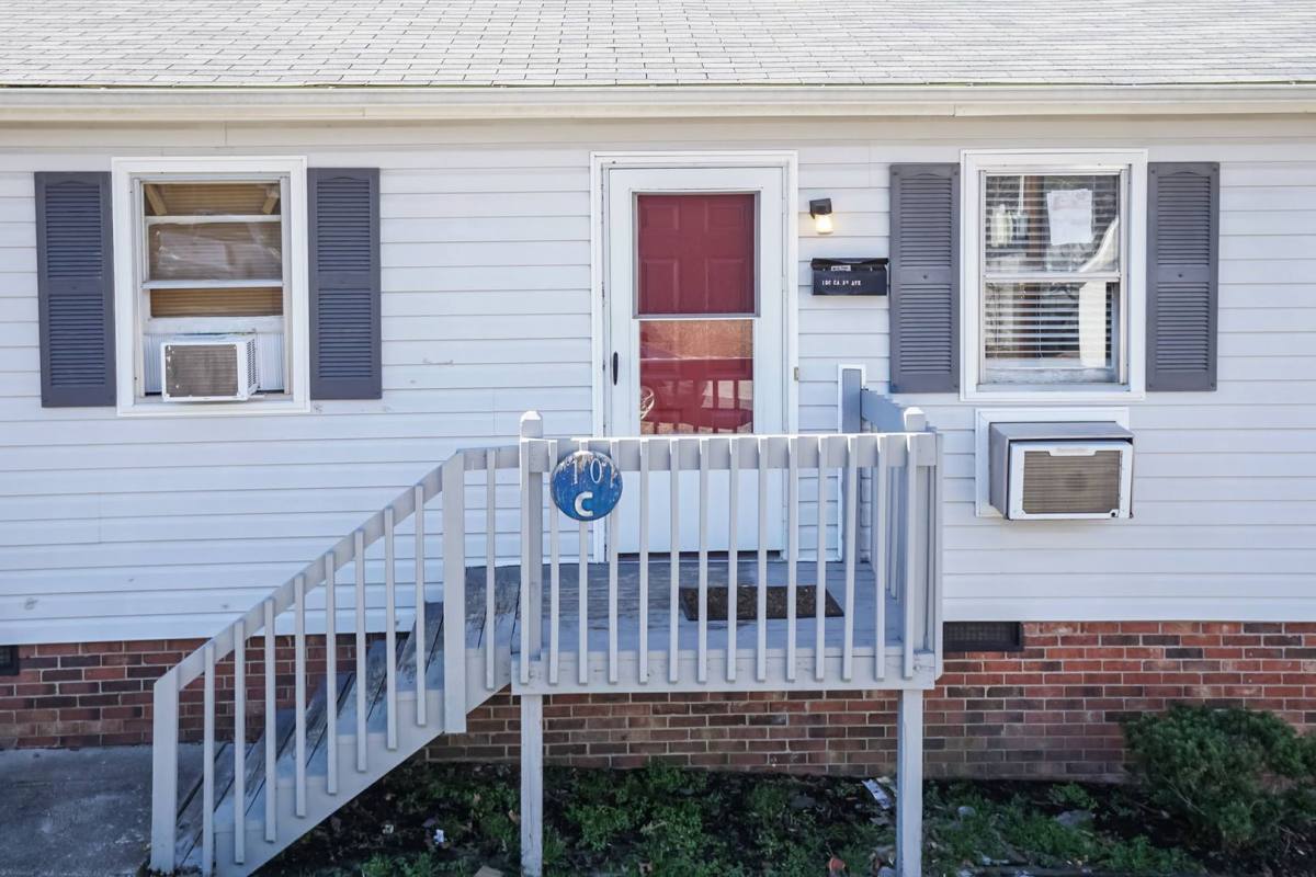 Apartment for rent at 10 Cates Ave, Thomasville, NC 27360