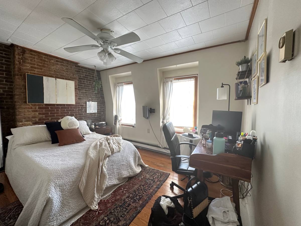 Apartment for rent at 5 Battery St #5, Boston, MA 02109