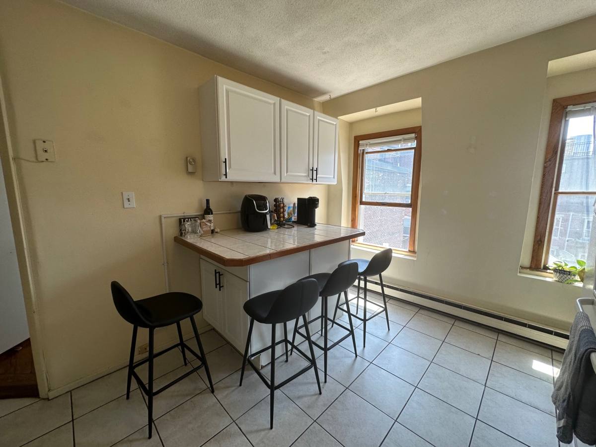 Apartment for rent at 5 Battery St #5, Boston, MA 02109