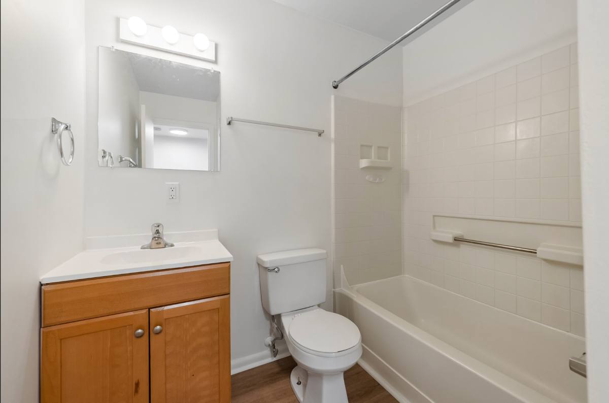 Apartment for rent at 9 Overlook Dr, Christiansburg, VA 24073
