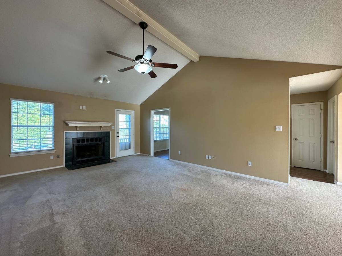 House for rent at 2713 S87th Dr, Fort Smith, AR 72903