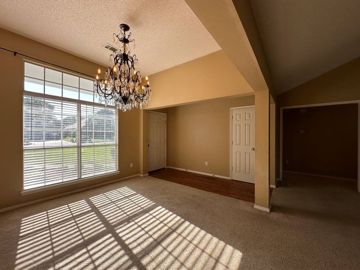 House for rent at 2713 S87th Dr, Fort Smith, AR 72903