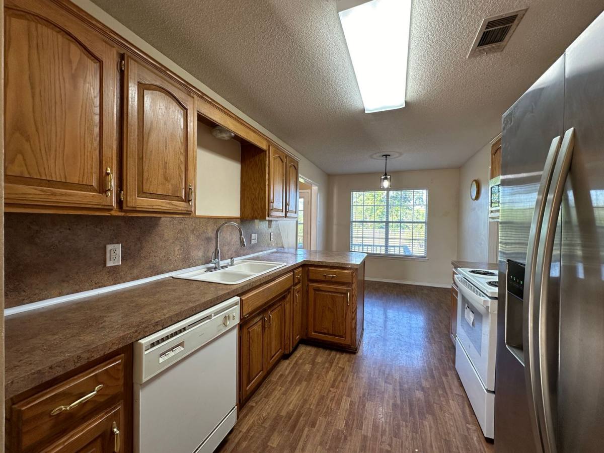 House for rent at 2713 S87th Dr, Fort Smith, AR 72903