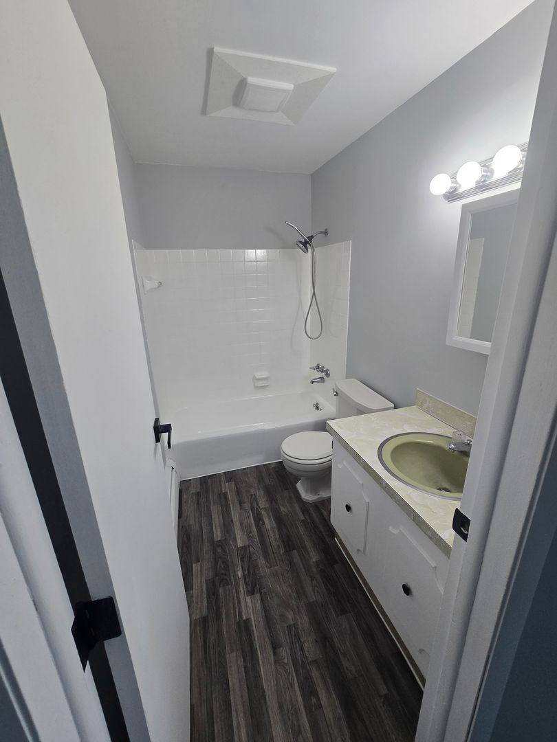 Apartment for rent at 2789 Erna, Saginaw, MI 48603