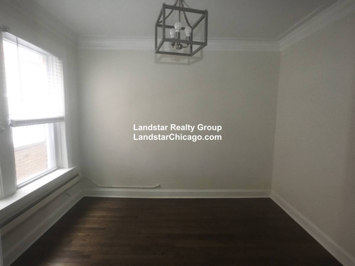 Apartment for rent at 918 Green Bay Rd #2D, Winnetka, IL 60093