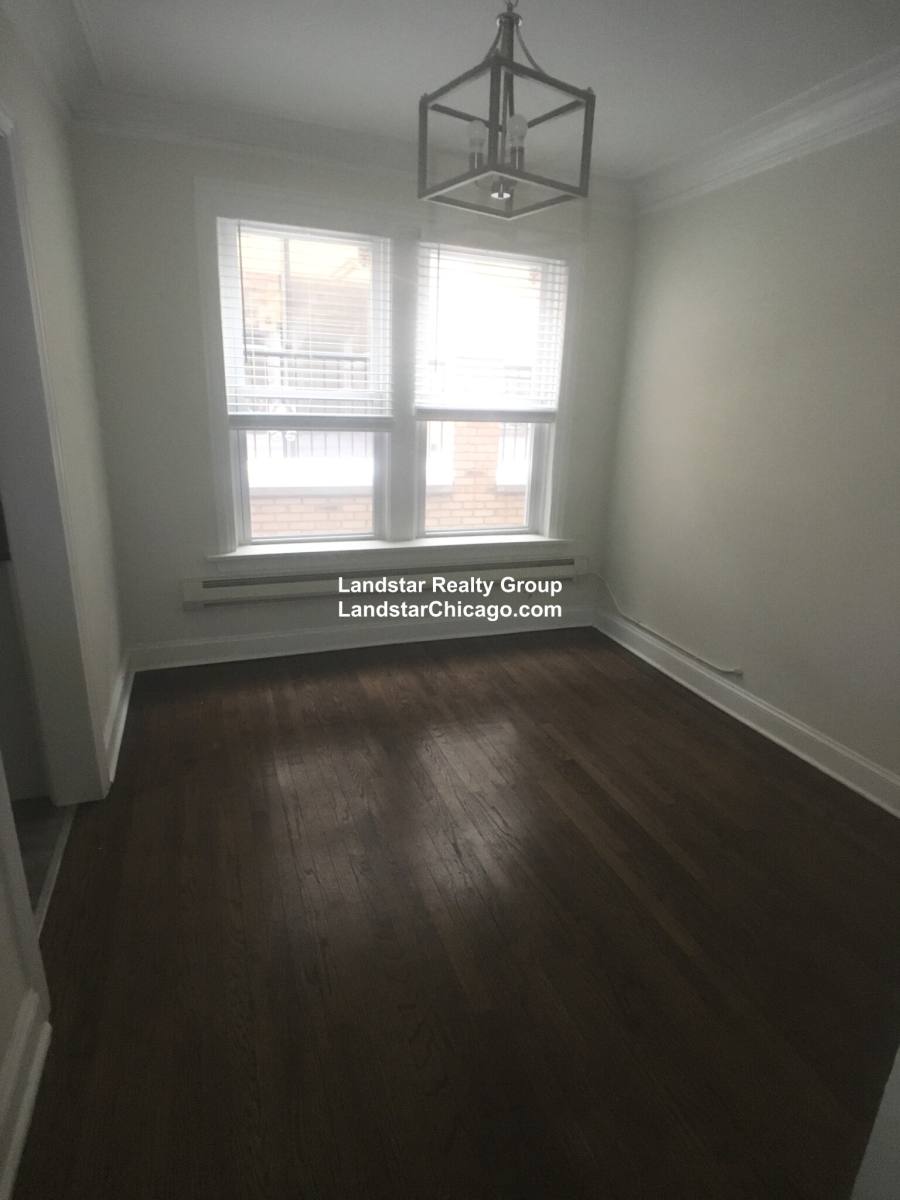 Apartment for rent at 918 Green Bay Rd #2D, Winnetka, IL 60093