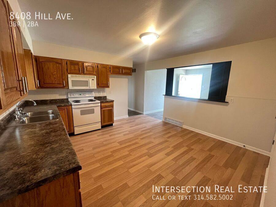 House for rent at 8408 Hill Ave, Saint Louis, MO 63121