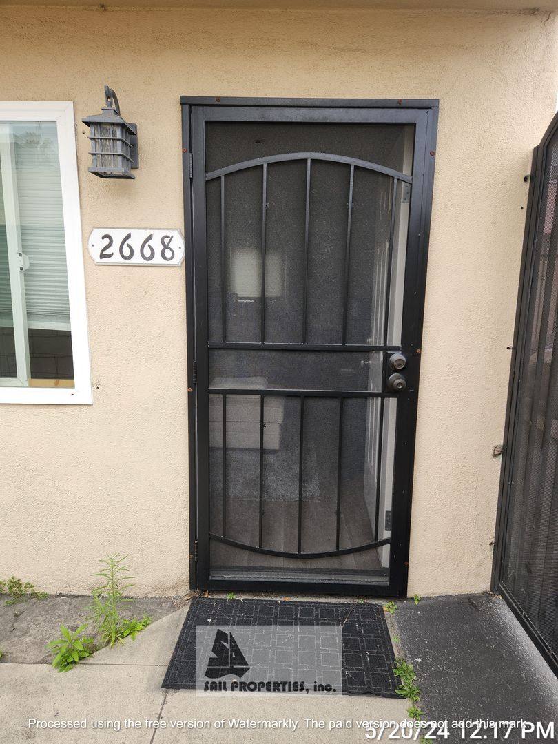 Apartment for rent at 2666 Atlantic Ave, Long Beach, CA 90806