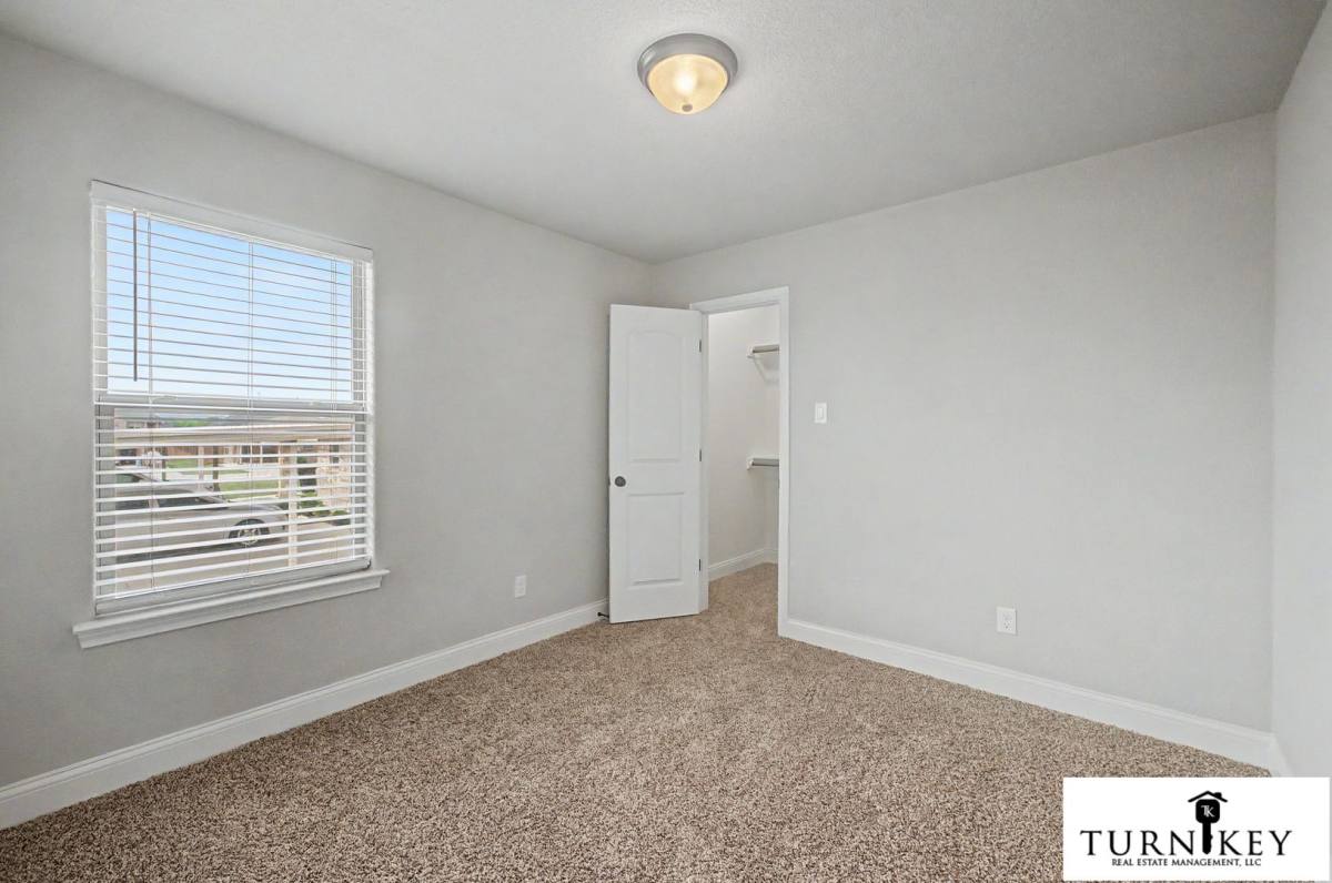 Apartment for rent at 141-143 Crossbow Court, Weatherford, TX 76088